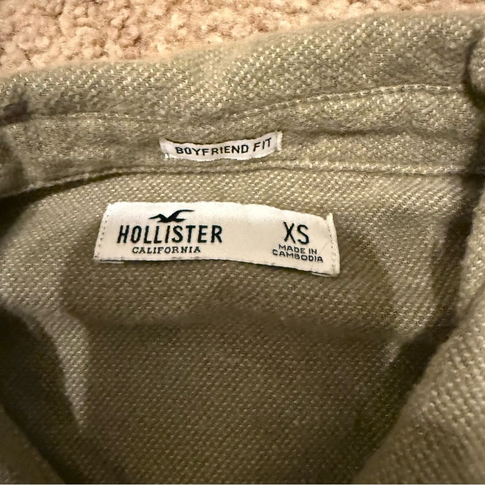 Holister thick button up boyfriend  fit women’s XS - Picture 2 of 2
